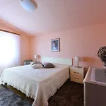 Βίλα Ivana Zadarvillas Lisicici