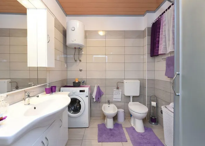 Ivana Zadarvillas Βίλα *