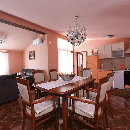 Vila Ivana Zadarvillas Lisicici