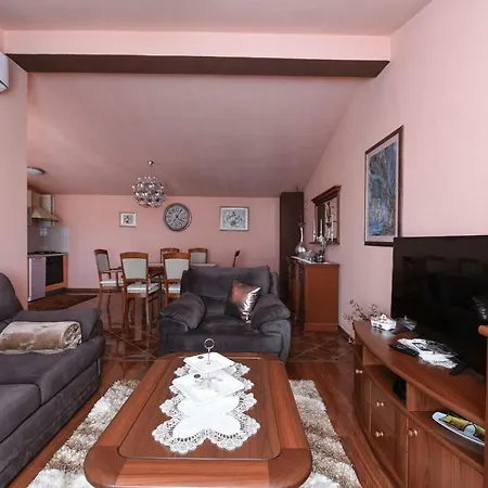Ivana Zadarvillas Villa Lisicici