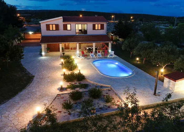 Vila Ivana Zadarvillas *